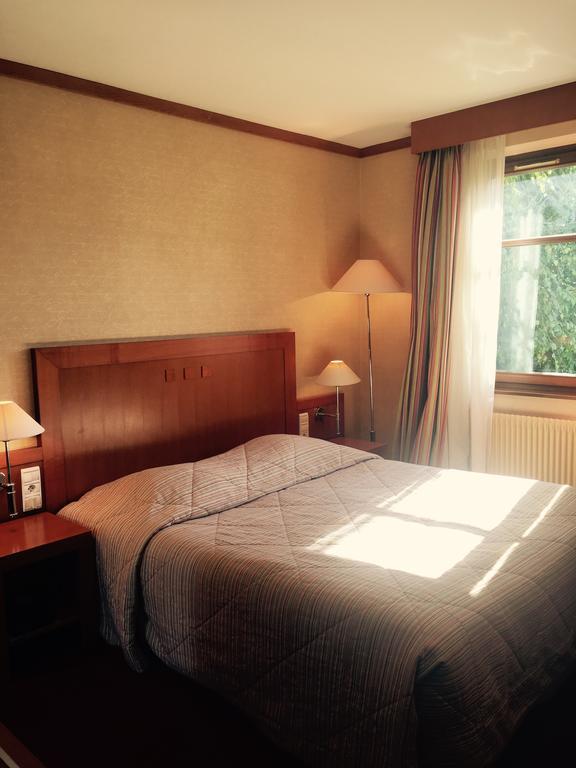 Hotel Aux Chants Des Oiseaux Ottrott Esterno foto